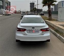 تۆیۆتا کامری